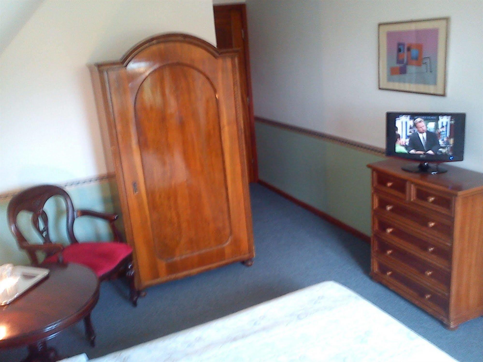 Nr 100 Szentendre Hotel Panzio Szolgaltatasok Εξωτερικό φωτογραφία
