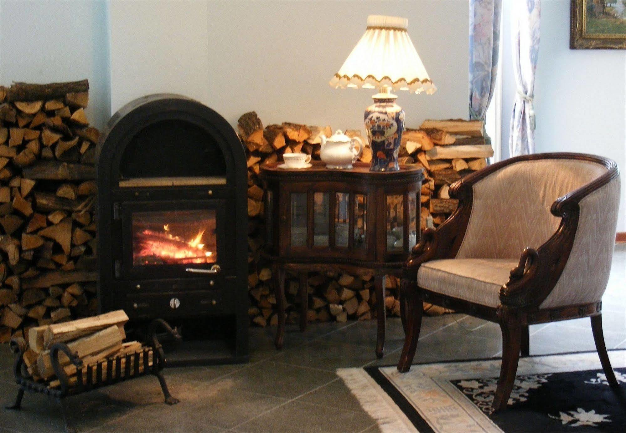 Nr 100 Szentendre Hotel Panzio Szolgaltatasok Εξωτερικό φωτογραφία
